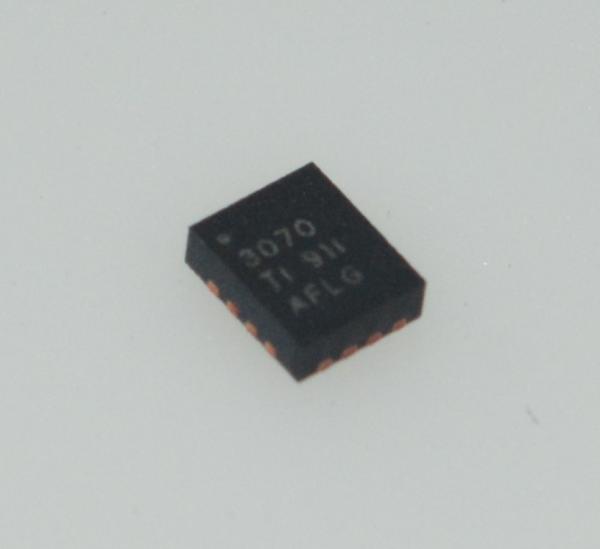 TPS63070RNMR Buck-Boost 96% Eff 2-16V En 5A Période maximale réglable en sortie 25μA IQ 2,5x3mm QFN Mode d'économie d'énergie fixe 5V/3,3V