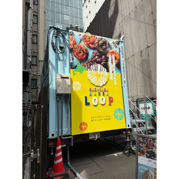 Commercial Container Food Cart Street Mobile Towable Multifunctional Customized Container Cafe Shop With Staircase