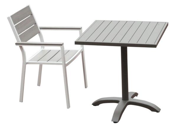 Anti Fading Poly Wood Armrest Restaurant Tables And Chairs
