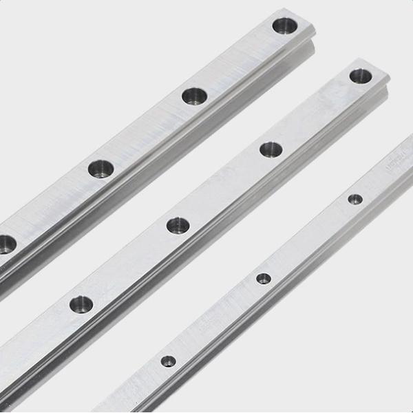 Space Saving Miniature Linear Guide Rails 15mm-53mm Vacuum Compatible