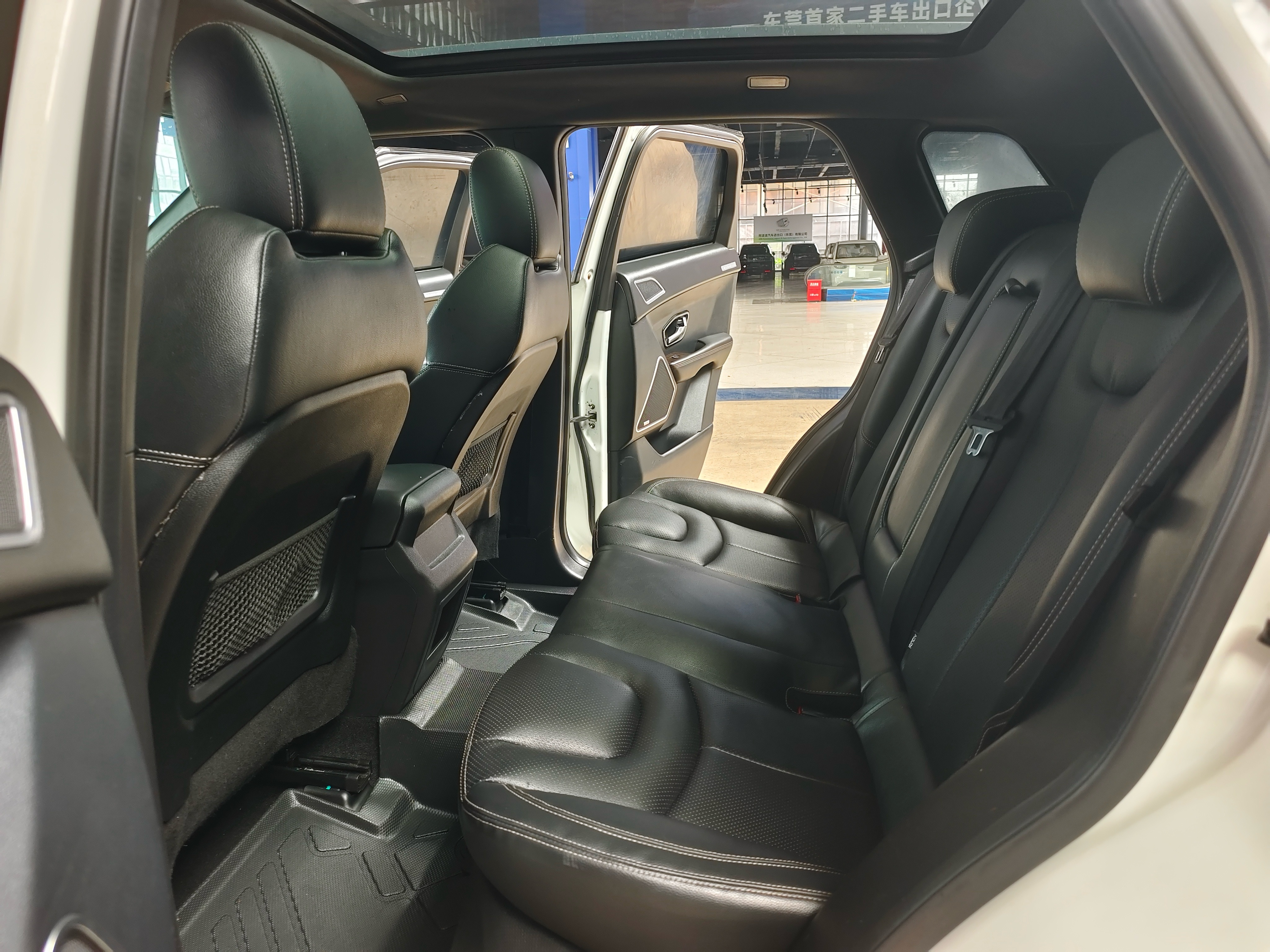 Used Land Wind X7 2015 2.0T Panoramic Flagship SUV 190Ps Turbocharged 8AT Crossover