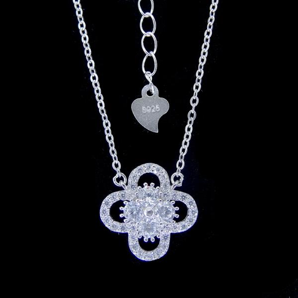 Customized Dolphin Love Shape Ocean Animal Letter Necklace Silver White Gold Plating