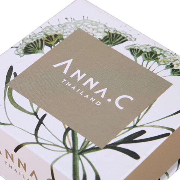 Luxury White Card Cosmetic Packaging Box Lightweight Flip Gift Box Fashionable