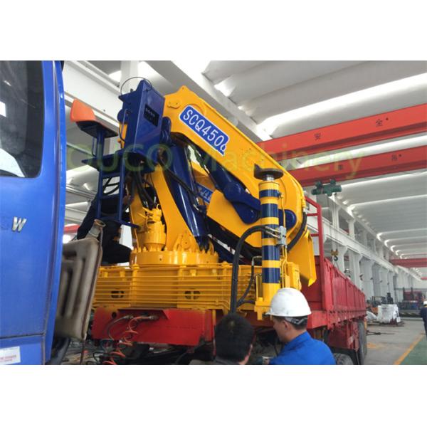 Steel Truck Mounted Boom Crane , Truck Mounted Mobile Crane Loading Cargoes