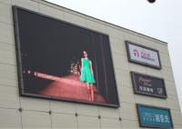 Accrocher à l'extérieur de la publicité en couleur LED Billboard P10 Shopping Market Video Wall