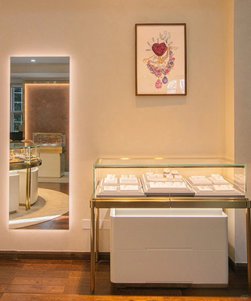 Custom 3D Design Jewelry Display Cabinet with Adjustable Glass Shelves and Tempered Glass Solid Wood Construction