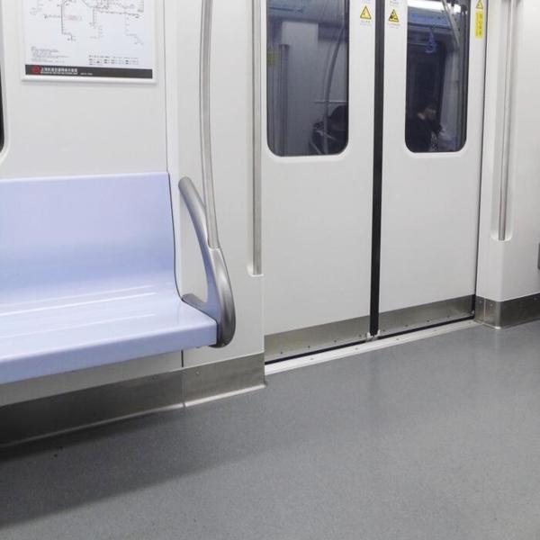 Grey Non Slip Vinyl Flooring Commercial PVC Industrial Non Slip Vinyl Flooring