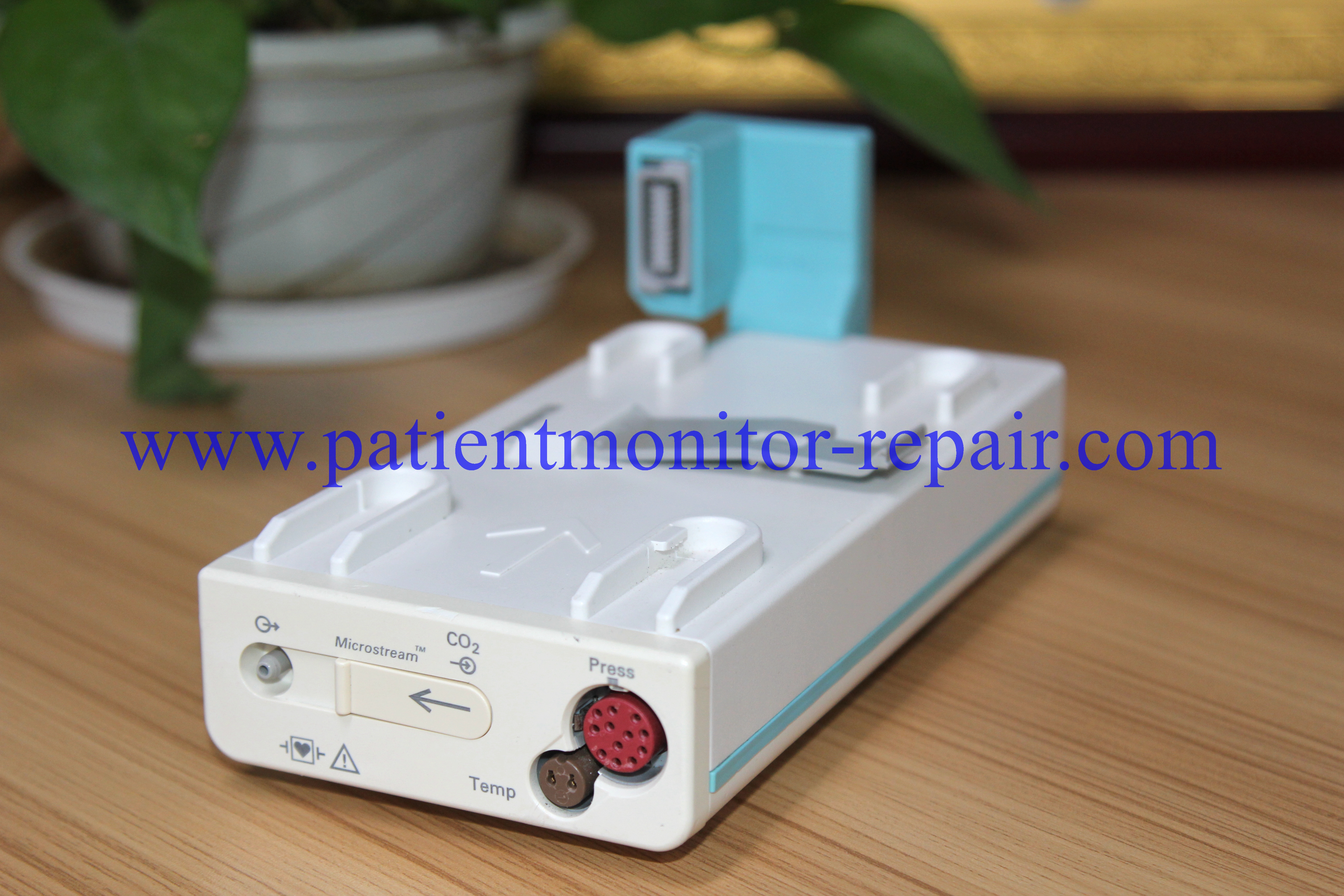 Монитор HR MRX модуля СО2 M3015A Microstream портативный терпеливый