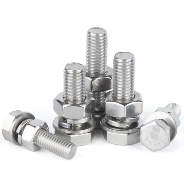 Parafusos de prata em sacos plásticos convenientes - solução de fixação confiável e eficiente