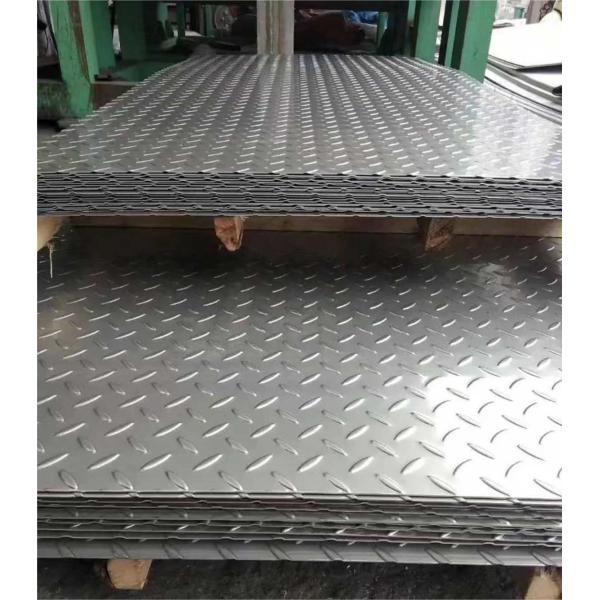 Embossed Galvanised Steel Sheet Checkered Plate