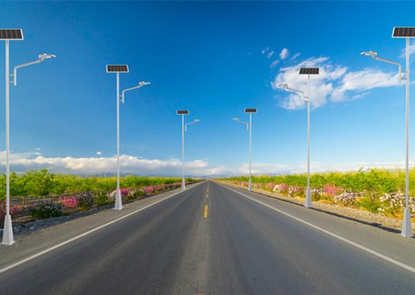 6000lm Super Bright Solar Powered Led Pole Lights For Road Driveway Parking Lots