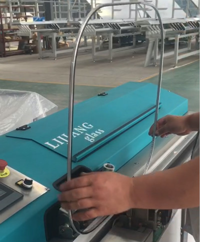Изолированная стеклянная бутиловая лакировочная машина Sealant 5m/min