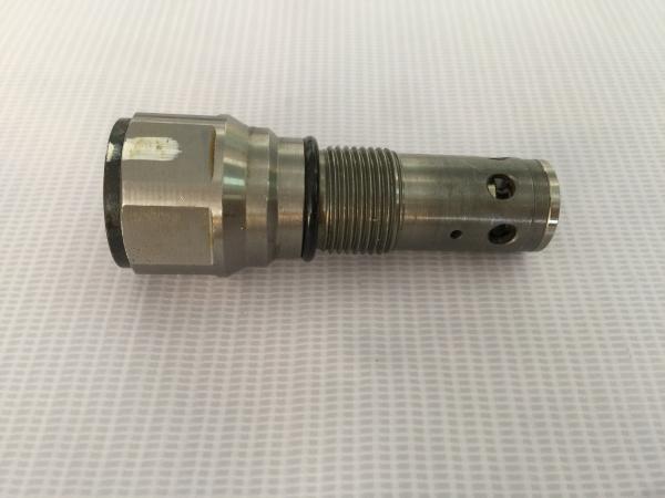Travel Motor Hydraulic Cylinder Safety Valve  Pressure Release DH220-5