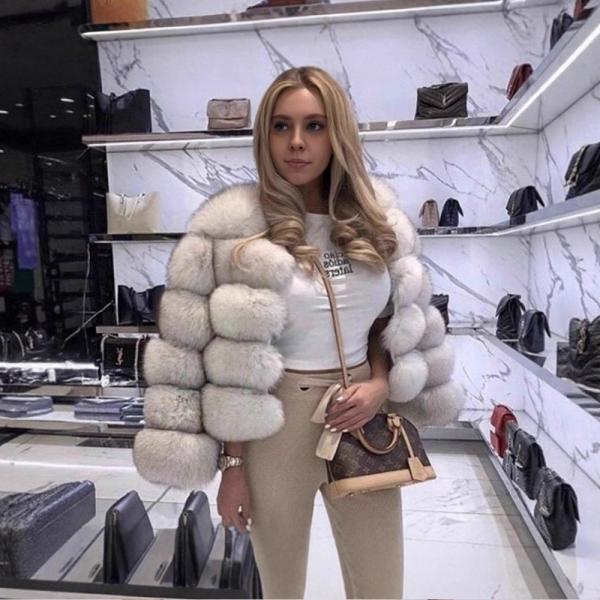Super Classic Fur Puffer Jacket  Ladies Faux Fur Coat Europe America