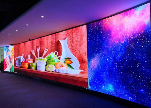 Espiga pequena Pantalla da exposição de diodo emissor de luz P1.2 do passo do 16:9 da cor completa P1.5 P1.8 HD