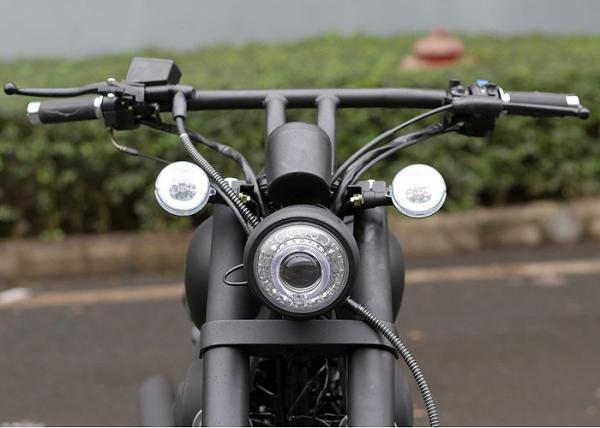 Classic Design Road Cruiser Motorcycles , Cruiser Motorbikes 250CC With Harley Chopper