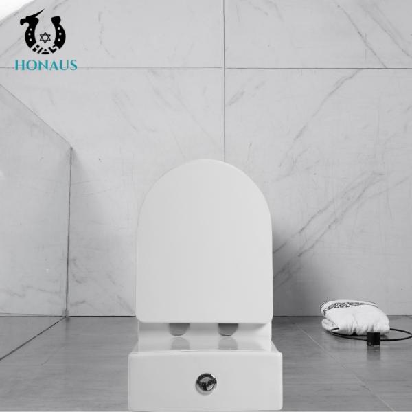 Luxury Gravity Flush Glaze Comfort Height Elongated Toilet Hotel Toilet Bowl