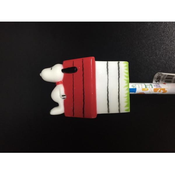 Snooby Vinyl pencil Plastic Daily Productwith a white house red roof pencil sharpener for children made of PVC