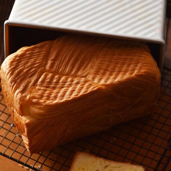 RK Bakeware China Foodservice NSF  450 Gram Aluminum Loaf Pans , Large Capacity Bread Pan Pullman Bread Pan