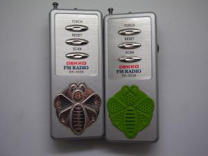 Mini rádio FM estéreo alimentado por bateria 88 - 108 MHz fone de ouvido