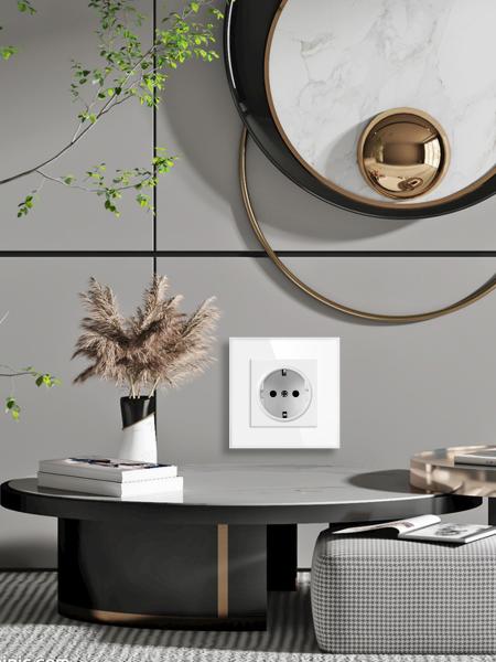 European Standard Electrical Wall Socket 16A 3500W Round Wall Socket Box Mounting