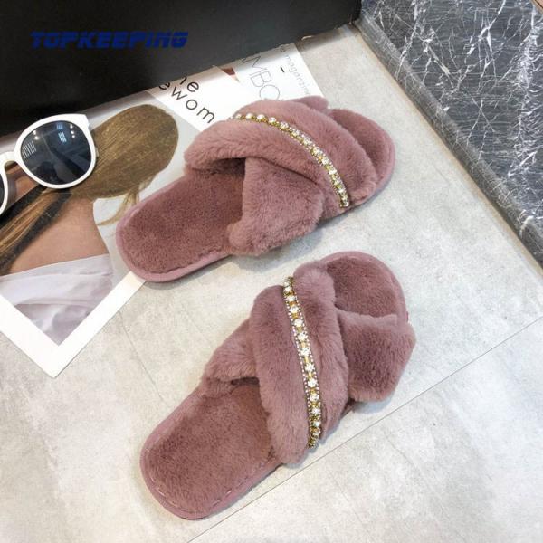 Thickness 1.5 - 3.5cm Warm Luxury Fur Slippers For Women