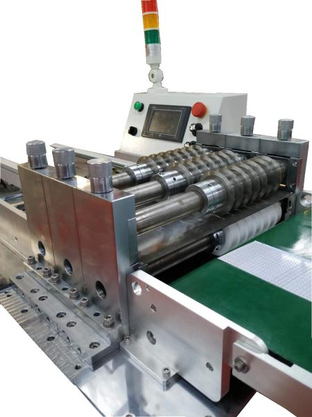 Carte PCB à grande vitesse Depanelizer avec des Multi-lames coupant le panneau de la carte PCB LED, coupeur de carte PCB