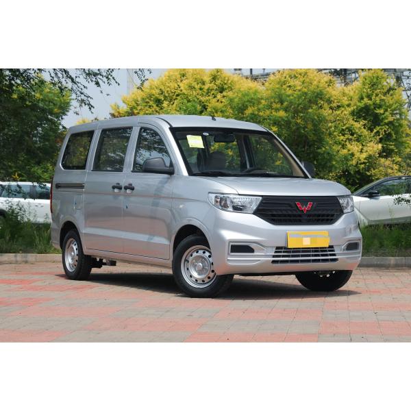 Affordable New Wuling Hongguang V minivan 2022 1.2L 76 hp L4 Gasoline 2WD  Euro 6 For Export for Family use