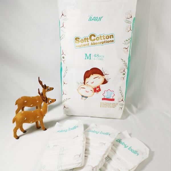 Absorvência excelente de embalagem pequena de Unisoft das fraldas dos tecidos do bebê descartável
