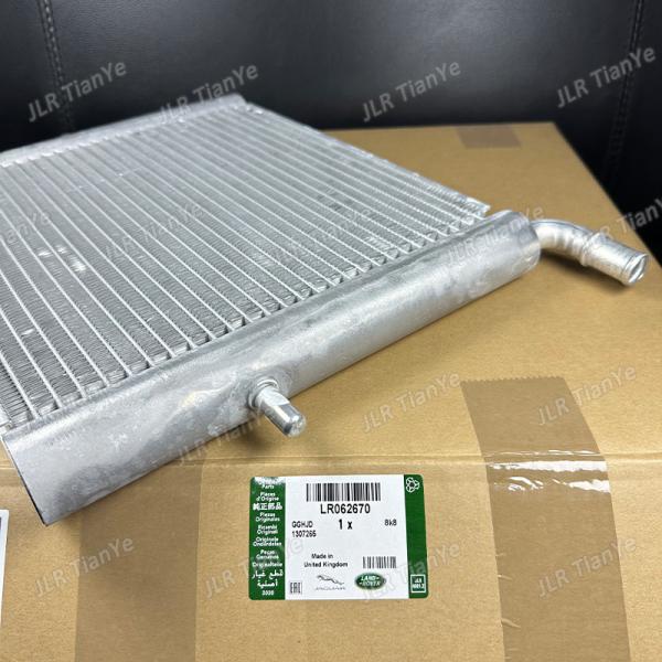 Land Rover Auto Spare Parts LR062670 LR034577 1Piece Car Radiator
