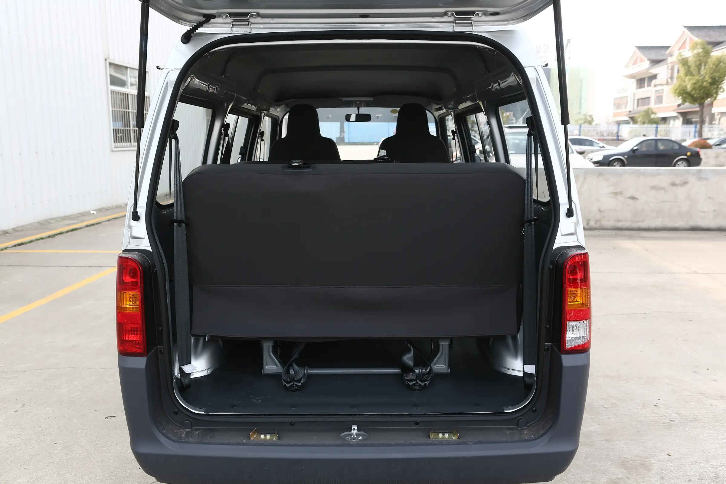 2-й ручной мини-автобус 7-местный масло двигатель Wuling L2E модель минивэна кондиционер