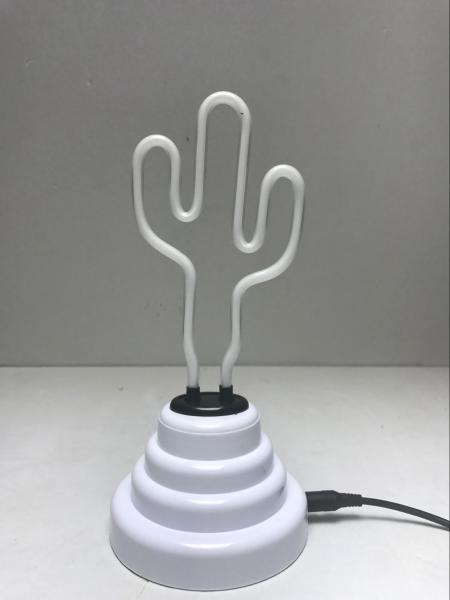 Vidro claro de néon da escultura da lâmpada de mesa do cacto 5v 60HZ 8,5 quilogramas feito sob encomenda