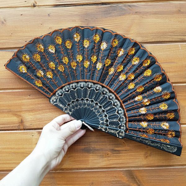 [I AM YOUR FANS] Embroidery Sequin Hand Fan Classic Plastic Frame Fabric Dancing Hand Fan for Holiday Events Wedding
