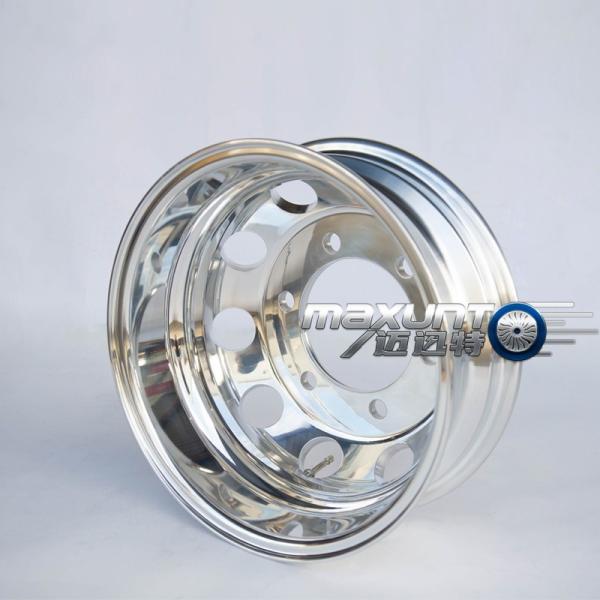 Forgeage de roues en aluminium pour véhicules utilitaires XQ-S-16x5.5