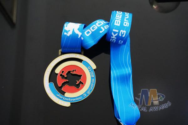 Christmas Festival Cut Out Design Cutom Award Medals Soft Enamel Process With Sublimated Ribbon