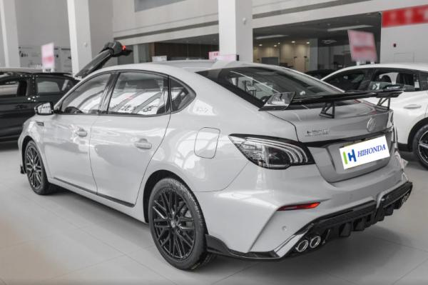Hatchback 2023 Mg 6 SUV Four Wheel Brand New Car Gasoline Vehicles