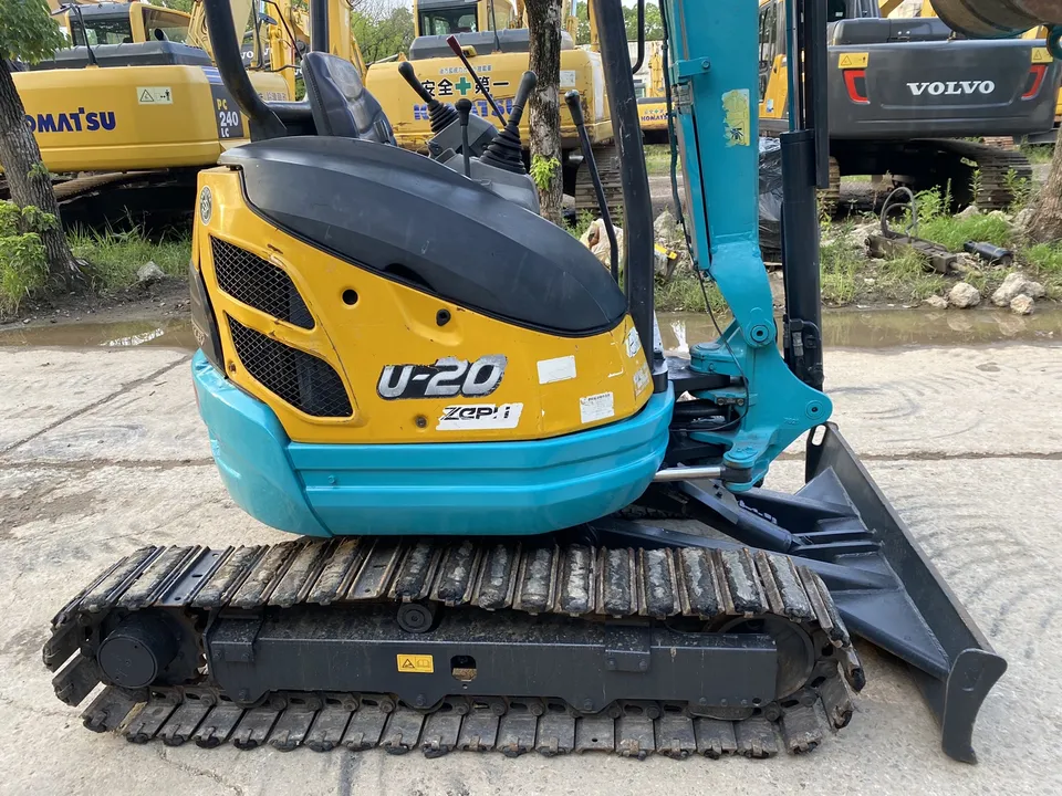 U20 Kubota Mini Excavator Used for Mining and Digging in Good Condition