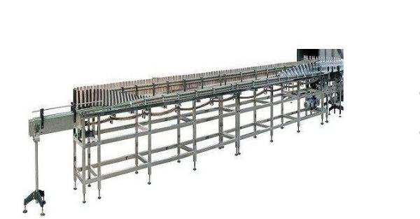 Stainless Steel Sterilizing Bottle Conveyor Systems Pet Juice Bottle Neck Tilting