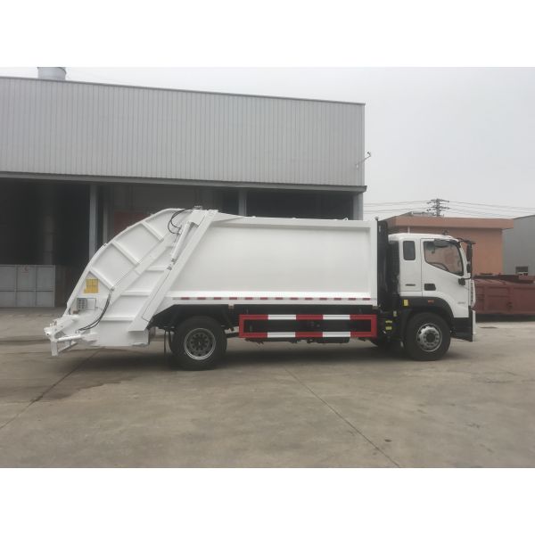 FOTON Sanitation Truck  240hp Waste Collector Truck 4*2 Refuse Compactor Truck 14M3