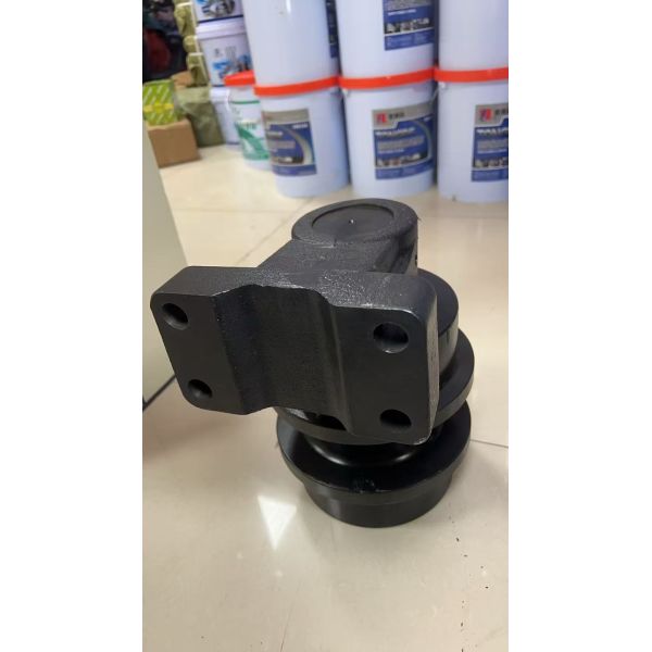 Suitable for Hitachi excavator carrier rollers and track rollers, with mining-grade quality, used for ZAX800 excavators, and applicable to engineering machinery excavators.-4638433