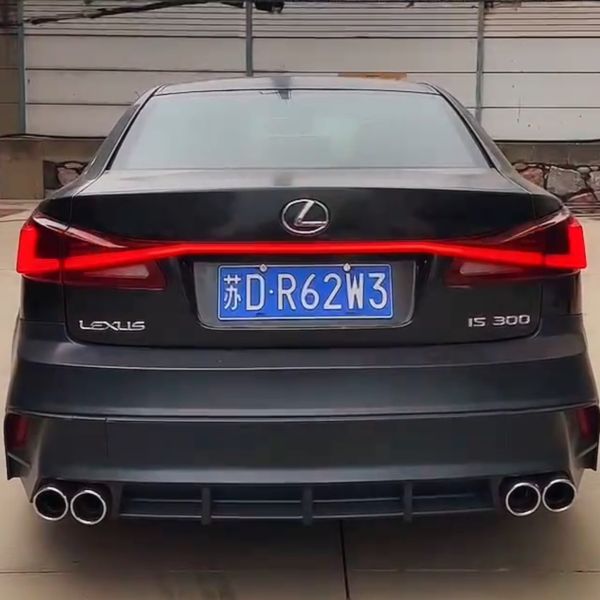 Factory Supply PP Material Car Rear Bumper for LEXUS IS250 2005-2012 Bumper Is250 Is300