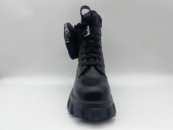 Cow Leather Womens High Top Hiking Shoes Non Slip Wear Resistant