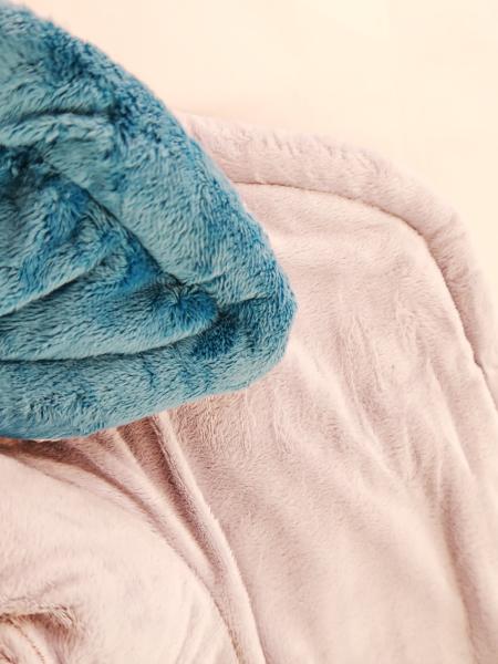 OEM Household Weighted Heating Pad With Detachable Controller