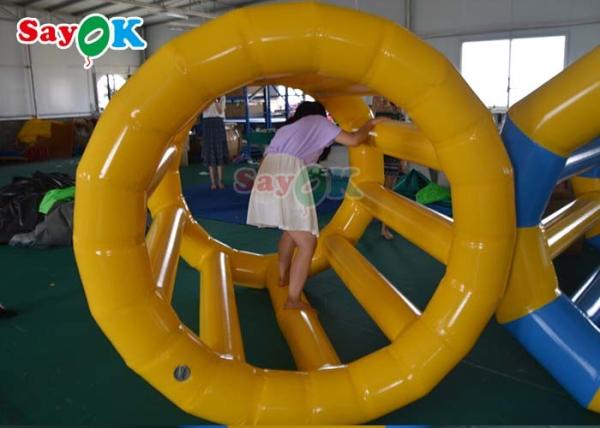 Activités en plein air de roue gonflable géante pour le rouleau humain de hamster d'adultes d'enfants