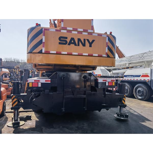 SANY STC800 80 toneladas guindaste móvel para automóveis máquina de construção usada guindaste móvel para todos os terrenos