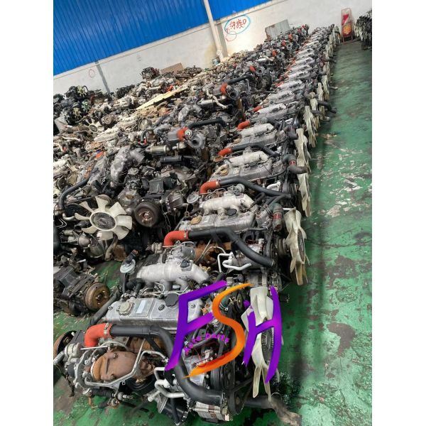 Hot Sale  Used Diesel Engine 6HK1T Euro 1 Isuzu Automotive diesel Engine Suitable for FVR