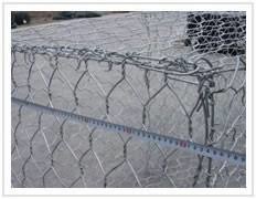 Горячая окунутая гальванизированная клетка сетки Gabion высокой напряженности для реконструкции реки