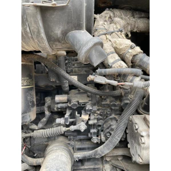 Excavateur d'occasion Komatsu PC55MR Petite excavatrice avec soupape hydraulique d'origine