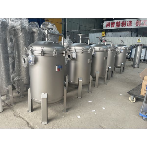 Cost-Effective Multi Bag Filter System, High Efficiency, Low Maintenance Cost，Industrial Coolant Filtration Multi Bag Filter，Solvent Recovery Filtration，Chemical Active Pharmaceutical Ingredient