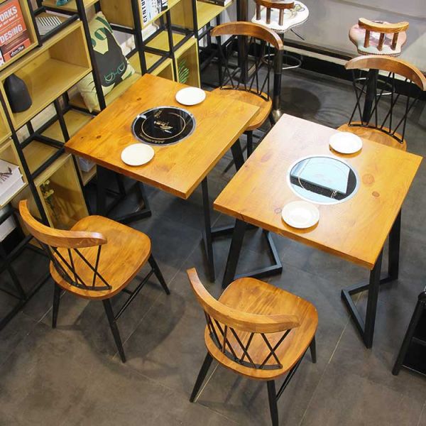 Retro Solid Wood Dining Chair High Back Metal Frame Restaurant Bar Chair